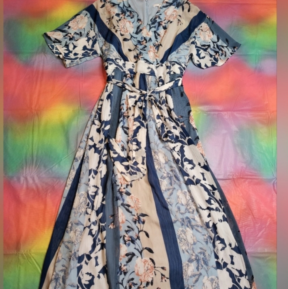Boho Beautiful Womens floral dress